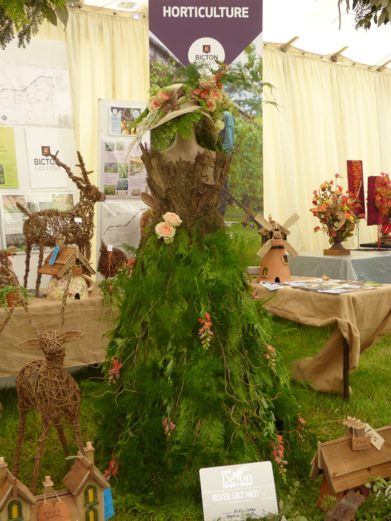 Woodland lady