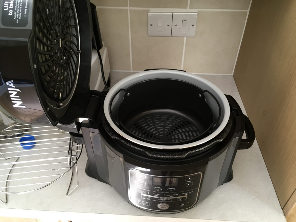 Ninja Foodi air fryer insert