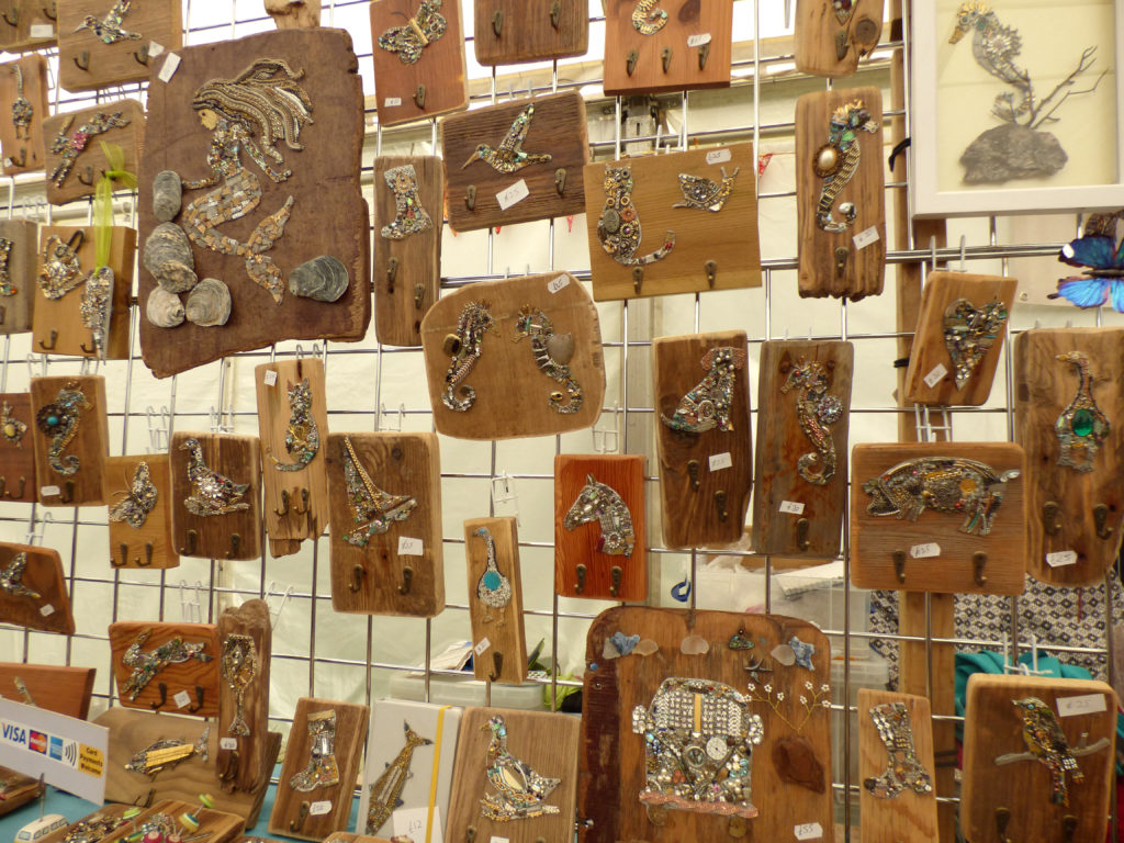 Totnes Show 2019. Spangle art - examples.