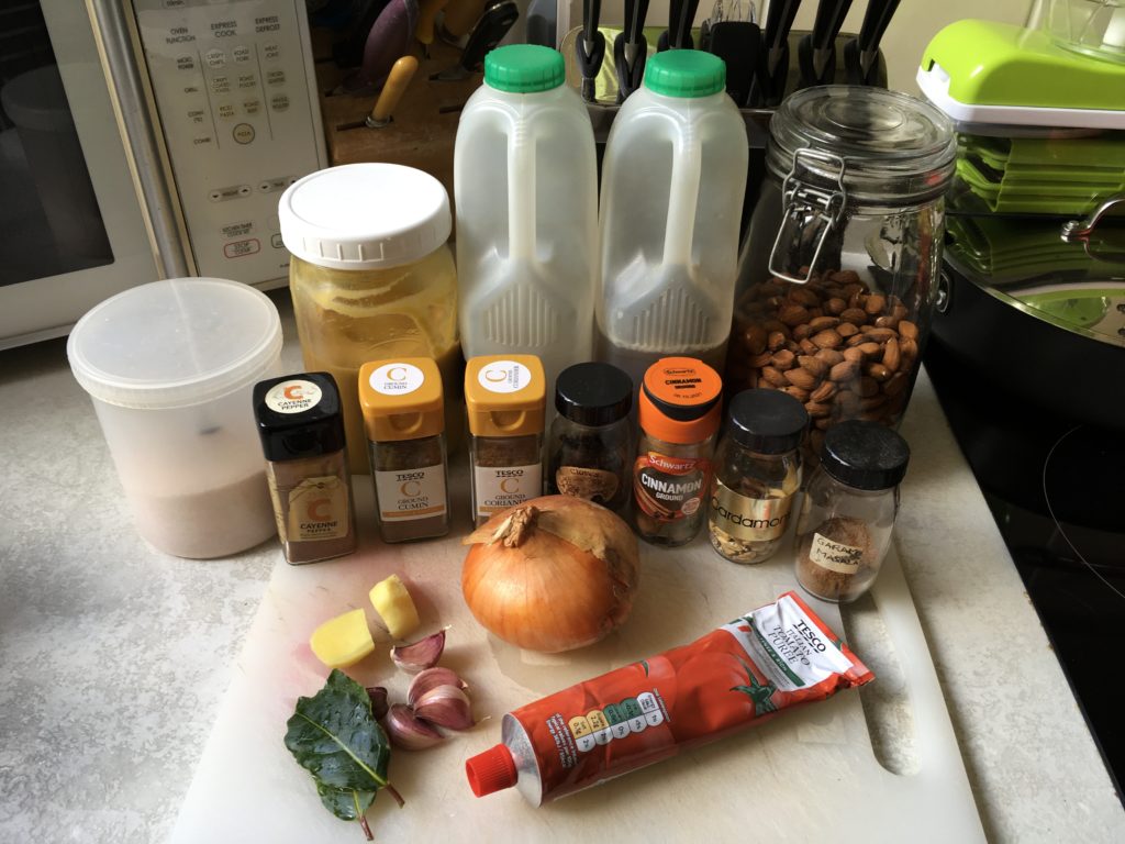 Ingredients for korma sauce