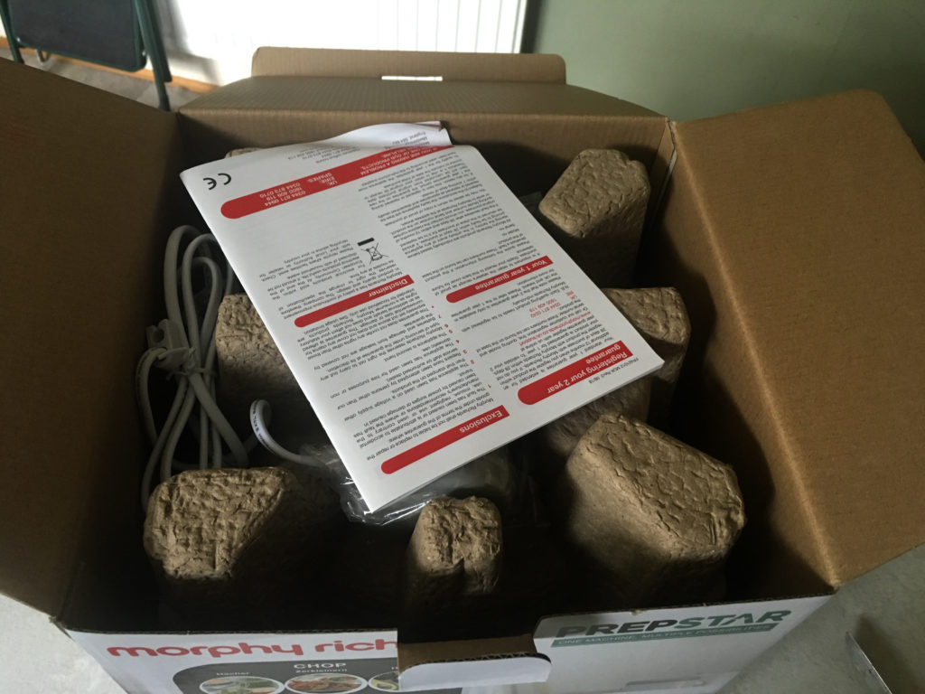 Unboxing new food processor - lifting the lid