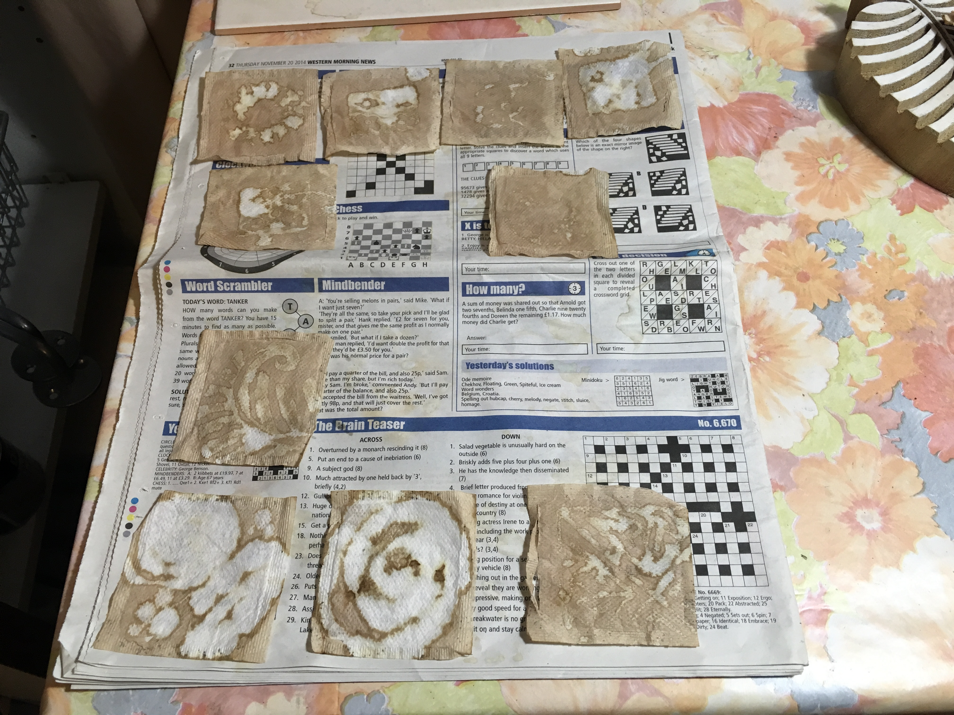 Read more about the article WOYWW 537 An Unsuccessful Experiment, a New Tool and Lots of Food