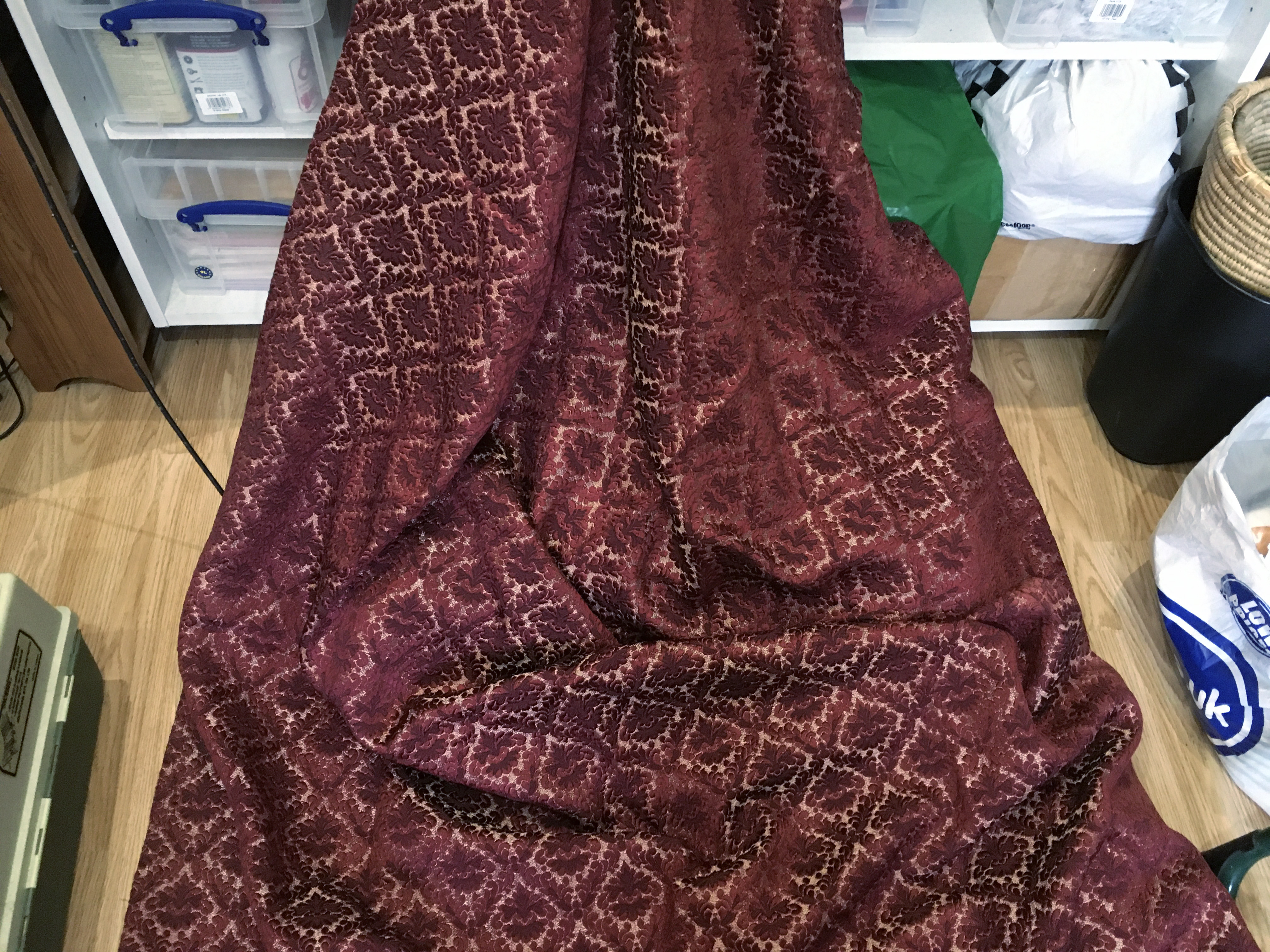 Read more about the article Tudor Gown Part 2: Plans and Preparation