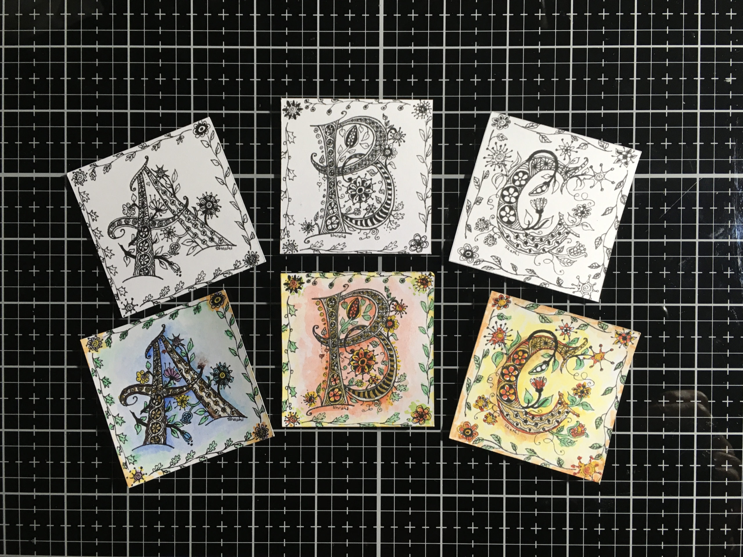 Read more about the article WOYWW 555 – Shutter Cards, Envelopes, Cutting Machine, Painting and New Blender
