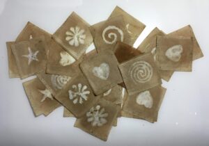 Read more about the article New Highlighting Technique, Mixed Media Experiments, Floral Fest and Teabag Doodles