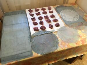 Read more about the article An Interesting Experiment with Unexpected Results – Dyeing Paper