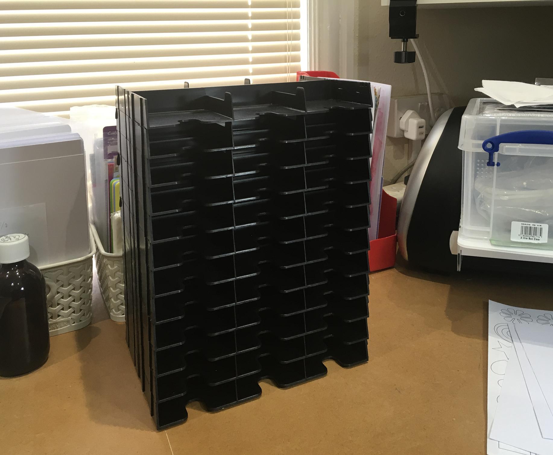 Read more about the article At Last! An Inkpad Storage Solution that Works! – and More Teabag Stain Doodles
