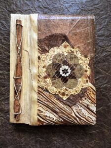Read more about the article A Surprise Gift – An Organic Journal!