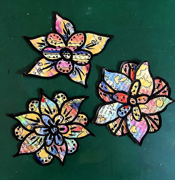 Read more about the article More Paper Embellishments, and Cold Weather Kitties