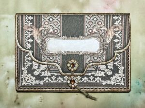 Read more about the article “Forgotten Library” Accordion Folder – An Exciting New Project Using Printables