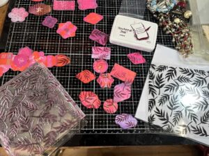 Read more about the article Preparing Embellishments for the 8 x 8-in Oriental Album, and a New Cutting Blade