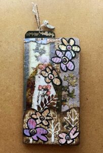Read more about the article Recycled Paper-Glassine Bag Album – The Fifth Folio