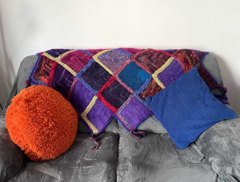 Read more about the article Remaking a Beautiful Piece of Knitting