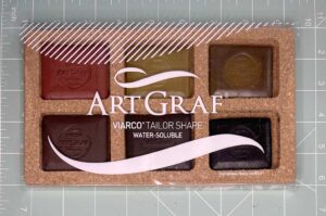 Read more about the article An Exciting New Art Material – Graf Art Tailor Shapes