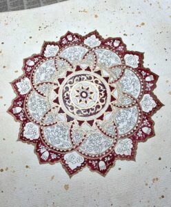 Read more about the article Islamic Art – Shamsa Part 2 – Beginning the Colouring